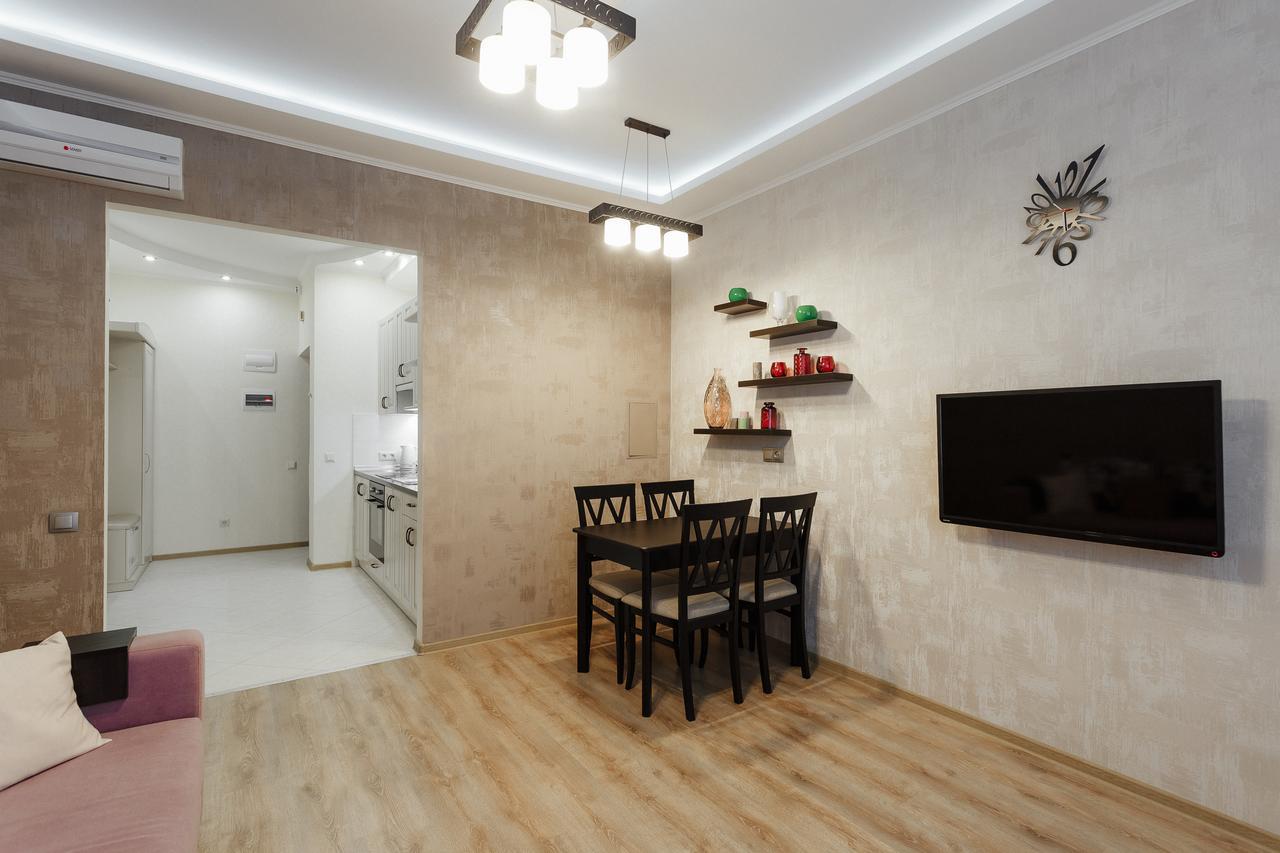 Arcadia Vip-Apartments In Golfstream 敖德萨 外观 照片